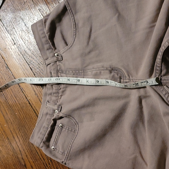 Jeans - Picture 3 of 3